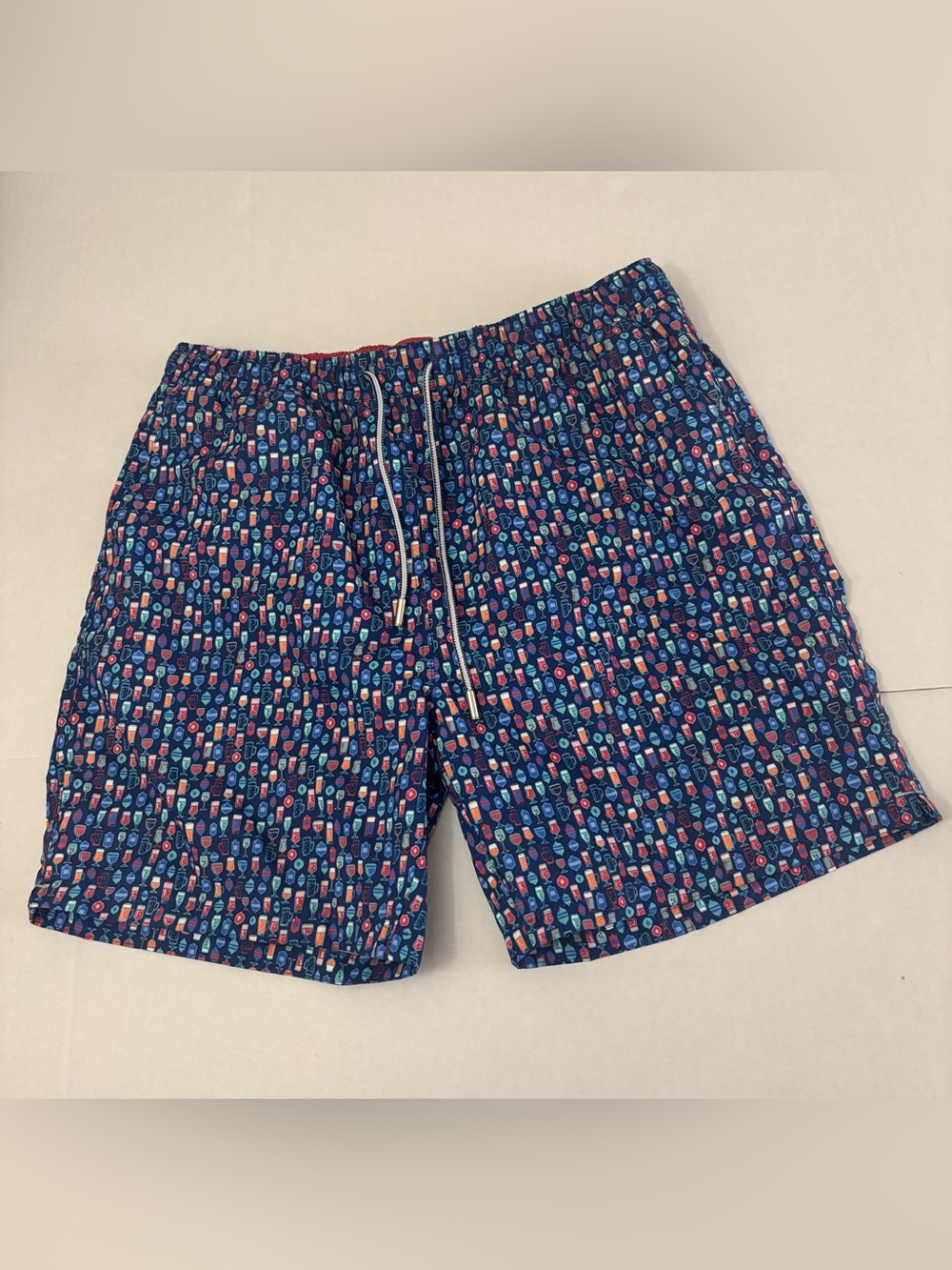 PETER MILLAR Seaside Men’s Shakers And Suds 7” Swim Trunk Size L